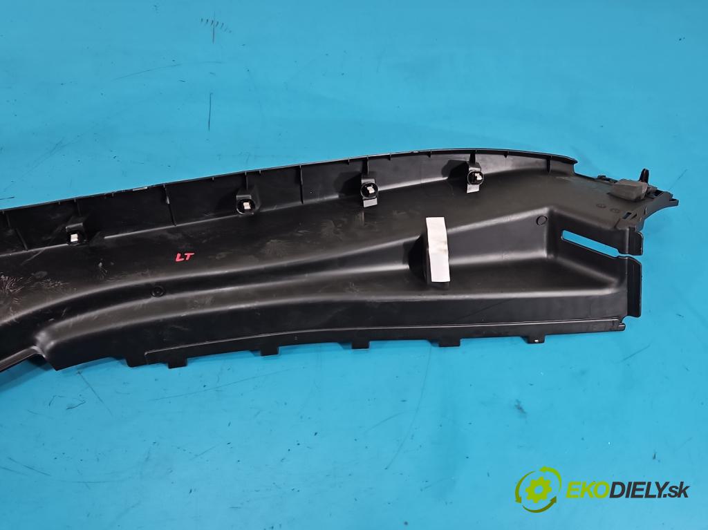 Citroen C5 Aircross 17-25 1.2 T 131 HP manual 96 kW 1199 cm3 5- kryt plast 9821998777