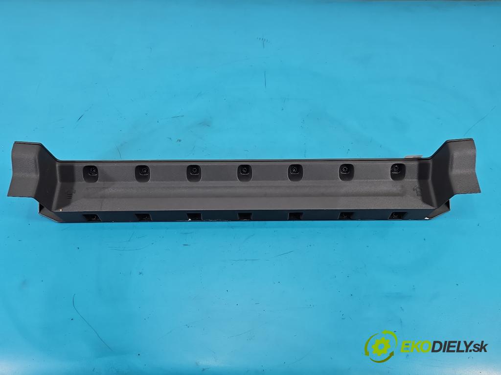 Citroen C5 Aircross 17-25 1.2 T 131 HP manual 96 kW 1199 cm3 5- kryt plast 9823529477