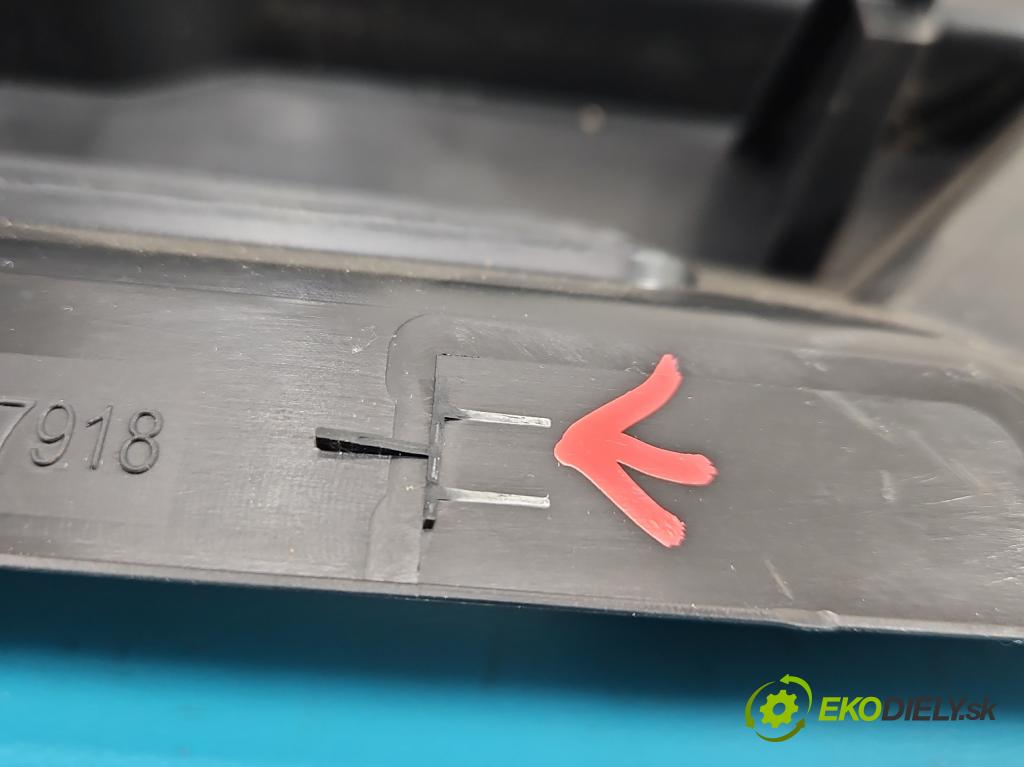 Citroen C5 Aircross 17-25 1.2 T 131 hp manual 96 kW 1199 cm3 5- kryt plastová 9822005277