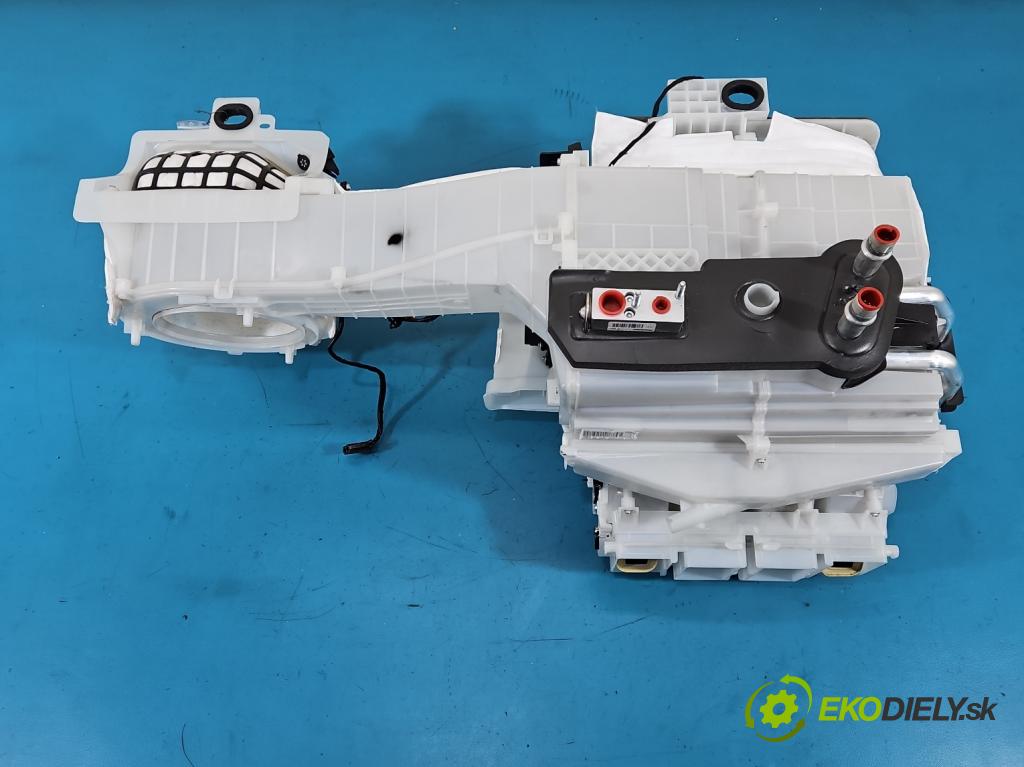 Citroen C5 Aircross 17-25 1.2 T 131 hp manual 96 kW 1199 cm3 5- radiátor  (Radiátor topení)