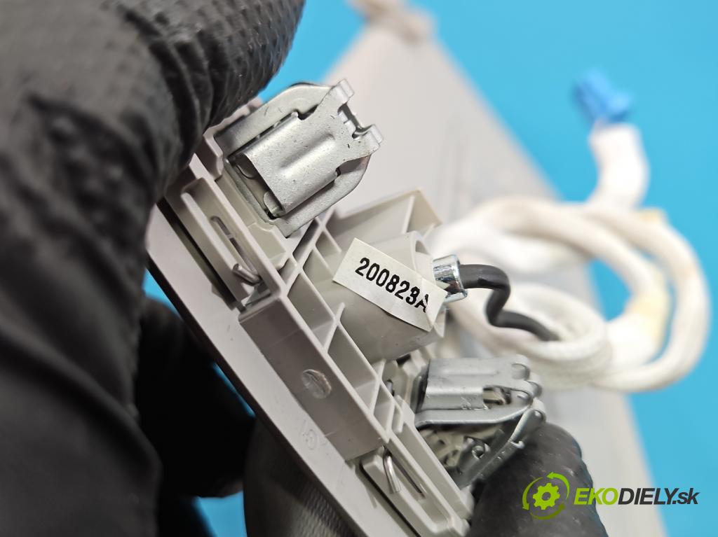 Citroen C5 Aircross 17-25 1.2 T 131 HP manual 96 kW 1199 cm3 5- clonítko ľavé