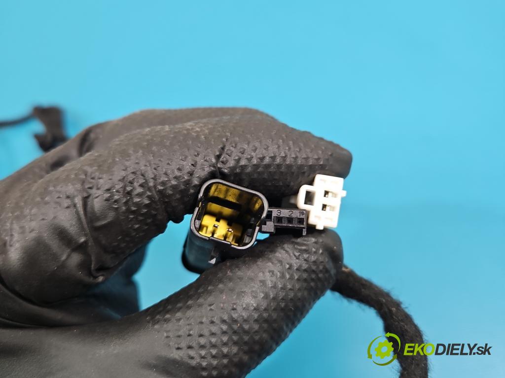 Citroen C5 Aircross 17-25 1.2 T 131 HP manual 96 kW 1199 cm3 5- Zväzok: ostatné 9831308580