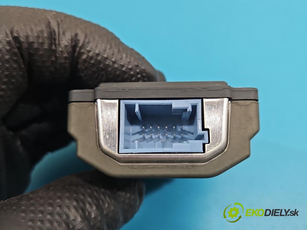 Citroen C5 Aircross 17-25 1.2 T 131 HP manual 96 kW 1199 cm3 5- Kamera predné 9836833180