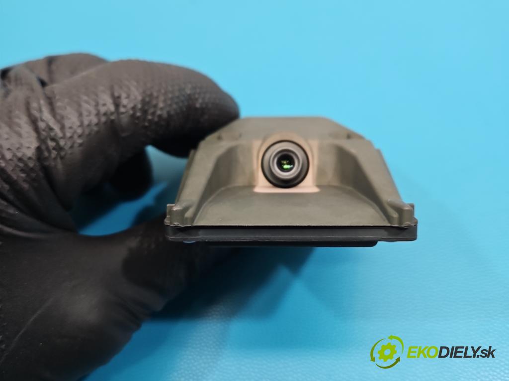 Citroen C5 Aircross 17-25 1.2 T 131 HP manual 96 kW 1199 cm3 5- Kamera predné 9836833180