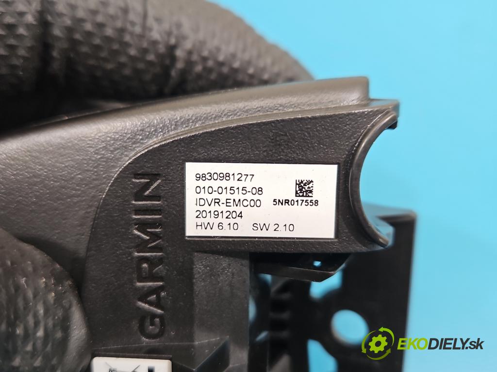 Citroen C5 Aircross 17-25 1.2 T 131 HP manual 96 kW 1199 cm3 5- Kamera predné 9830981277