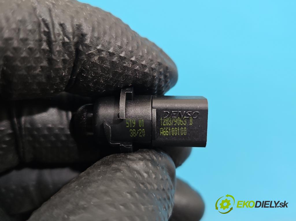 Citroen C5 Aircross 17-25 1.2 T 131 HP manual 96 kW 1199 cm3 5- snímač stmievania A66100100