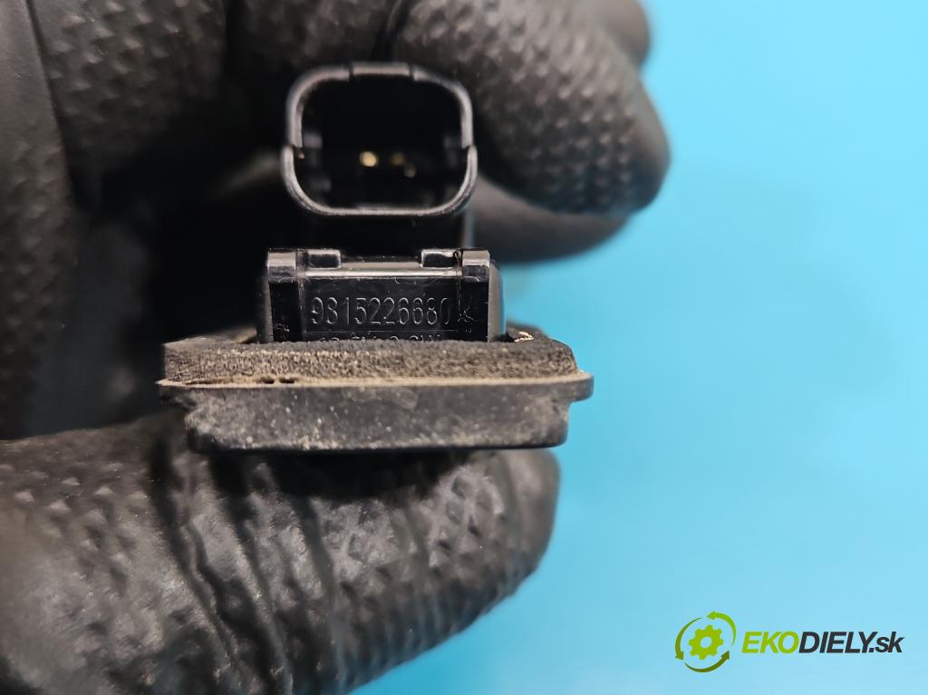 Citroen C5 Aircross 17-25 1.2 T 131 HP manual 96 kW 1199 cm3 5- podsvietenie 9815226680