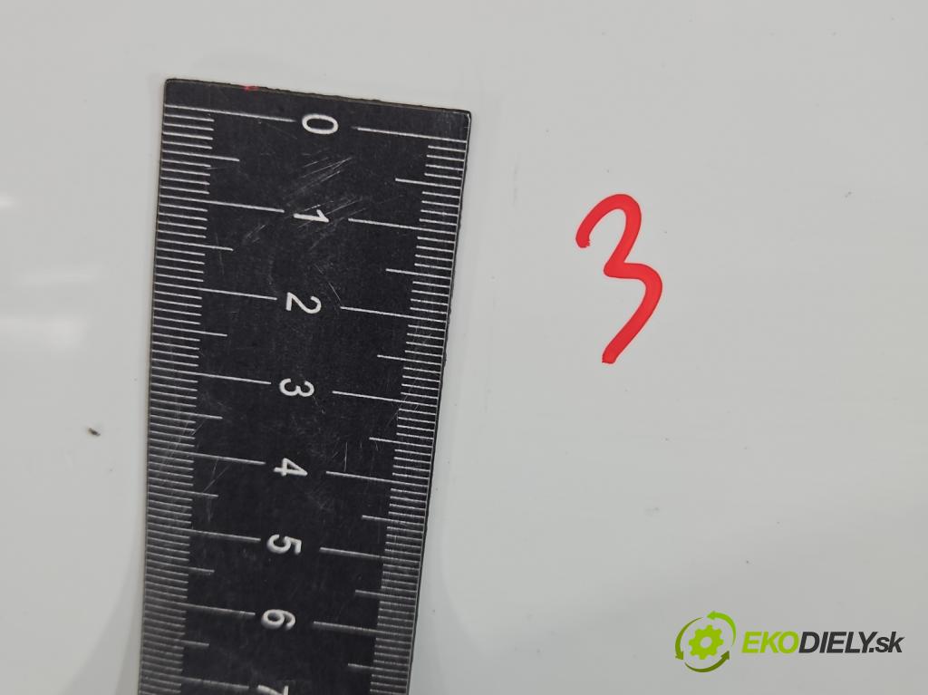 Seat Ibiza IV 6J 2008-2017 1.2 12V 69KM manual 51 kW 1198 cm3 5- dveře přední pravé  (Klika dveří ostatní)