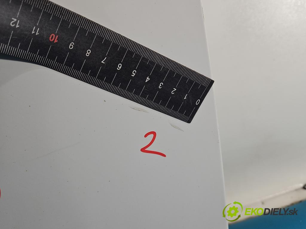 Seat Ibiza IV 6J 2008-2017 1.2 12V 69KM manual 51 kW 1198 cm3 5- dveře přední pravé  (Klika dveří ostatní)