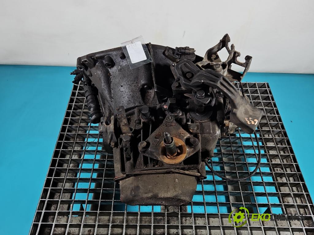 Citroen C8 2002-2014 2.2 16V 158 hp manual 116 kW 2230 cm3 5- převodovka stupňová manual 20LM25