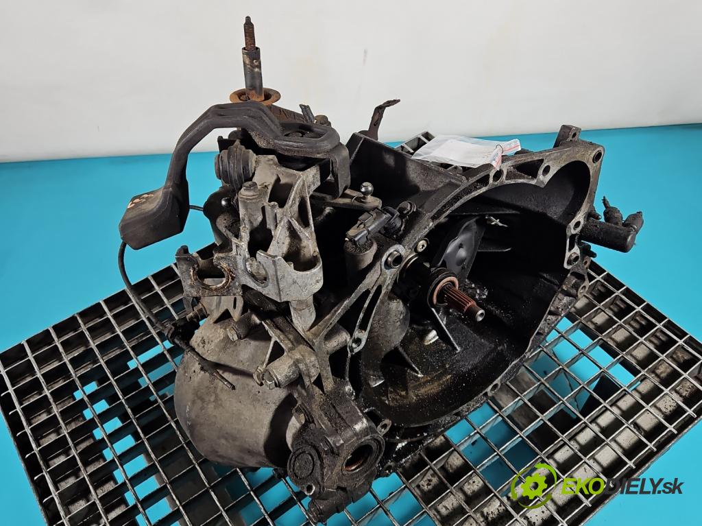 Citroen C8 2002-2014 2.2 16V 158 hp manual 116 kW 2230 cm3 5- převodovka stupňová manual 20LM25