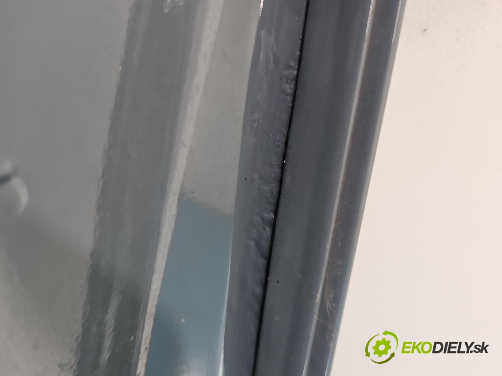 Jeep Cherokee KL 2013-2023 2.0 multijet 140 hp manual 103 kW 1956 cm3 5- dveře přední pravé  (Klika dveří ostatní)