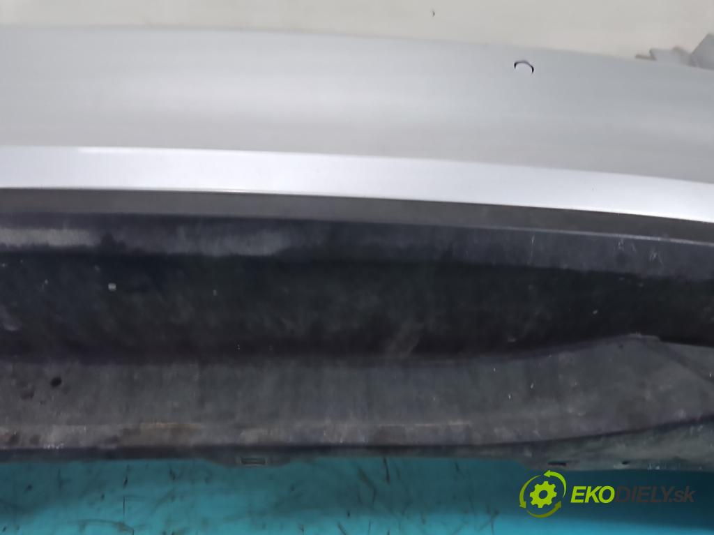 Skoda Scala 2019- 1.5 TSI 150 hp manual 110 kW 1498 cm3 5- nárazník zadní  (Klika dveří ostatní)