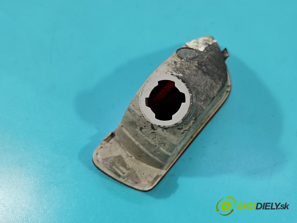 Fiat Freemont 2.0 jtd 170 HP manual 125 kW 1956 cm3 5- svetlo / reflektor zadné pravé nárazník