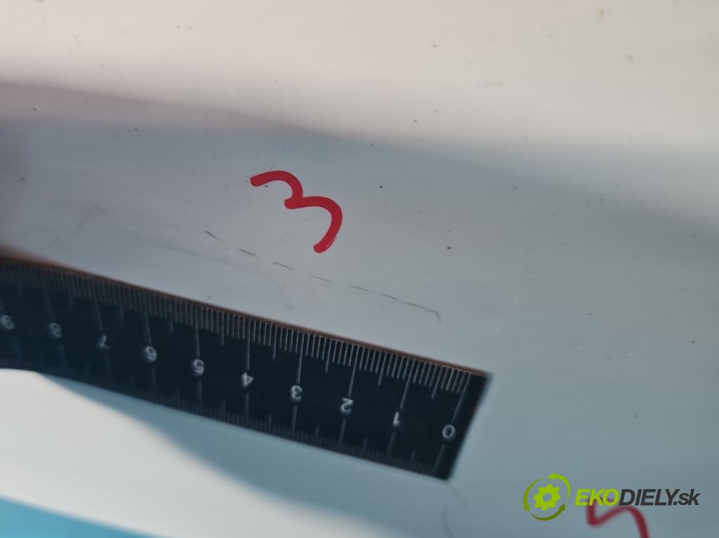 Seat Ibiza IV 6J 2008-2017 1.2 12V 69KM manual 51 kW 1198 cm3 5- zadna kufor  (Kapota zadná (kufor))