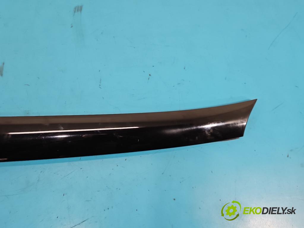 Citroen C5 Aircross 17-25 1.2 T 131 HP manual 96 kW 1199 cm3 5- lišta Okna: čelné: pravé 9834286380