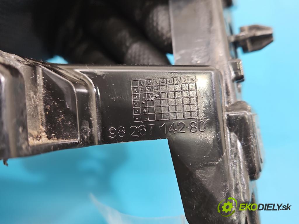 Citroen C5 Aircross 17-25 1.2 T 131 HP manual 96 kW 1199 cm3 5- Boty: nárazník predné pravý 9826714280