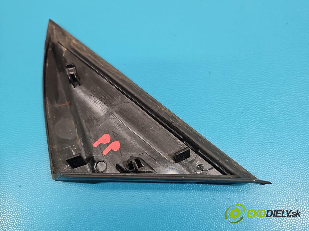 Citroen C5 Aircross 17-25 1.2 T 131 HP manual 96 kW 1199 cm3 5- kryt plast 9817205577