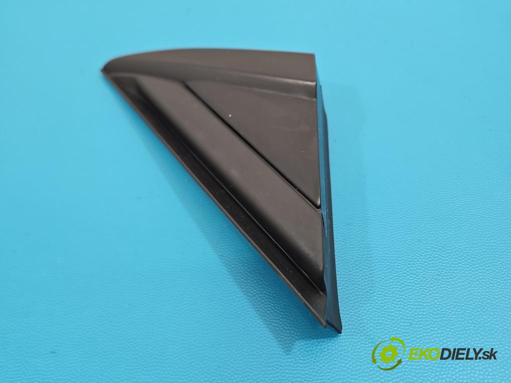 Citroen C5 Aircross 17-25 1.2 T 131 hp manual 96 kW 1199 cm3 5- kryt plastová 9817205577