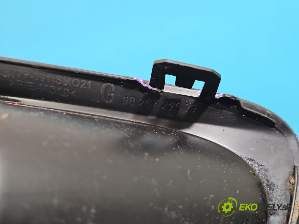 Citroen C5 Aircross 17-25 1.2 T 131 hp manual 96 kW 1199 cm3 5- Zaślepka: mřížka: nárazníku levé 9826722877