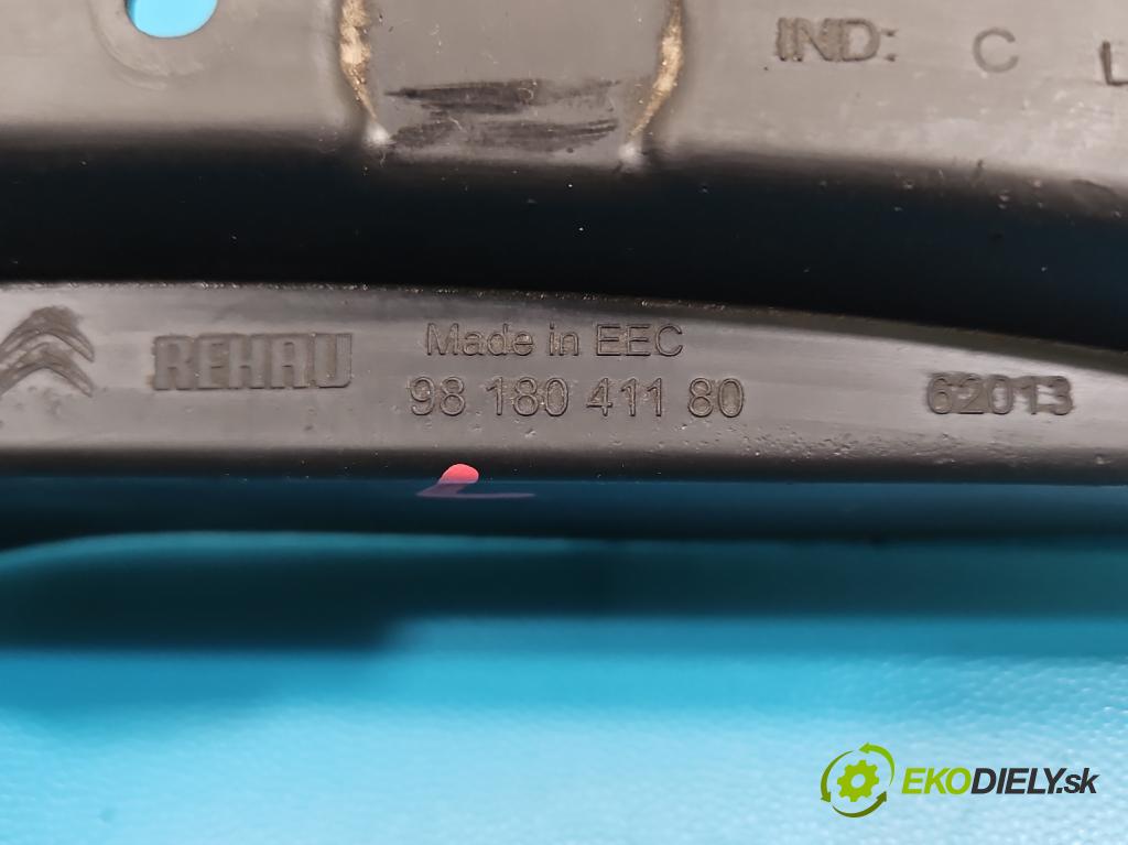 Citroen C5 Aircross 17-25 1.2 T 131 HP manual 96 kW 1199 cm3 5- lišta nárazník predné 9818041180