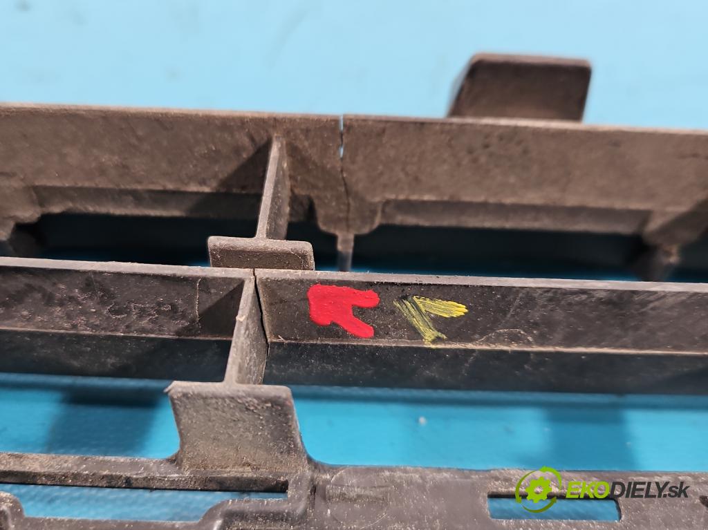 Citroen C5 Aircross 17-25 1.2 T 131 hp manual 96 kW 1199 cm3 5- Zaślepka: mřížka: nárazníku medián: 99908886