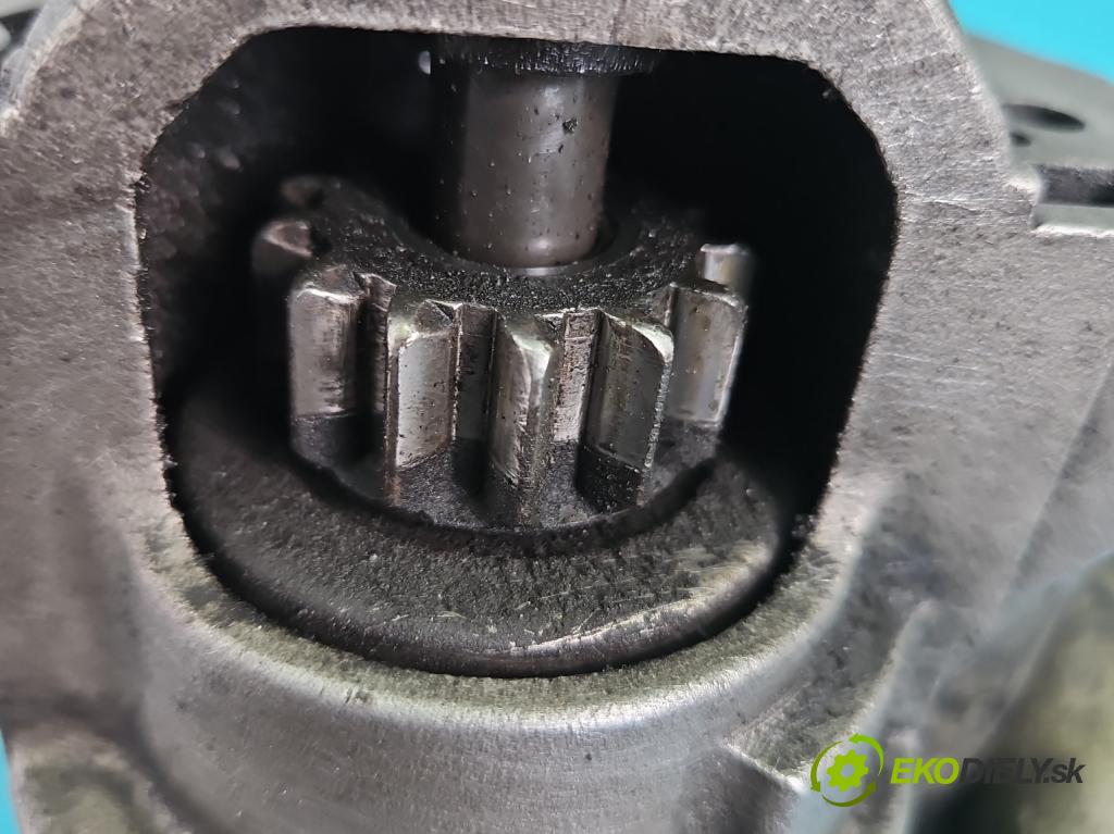 Peugeot 307 2.0 hdi 90 HP manual 66 kW 1997 cm3 5- štartér M001T80481 (Štartér)