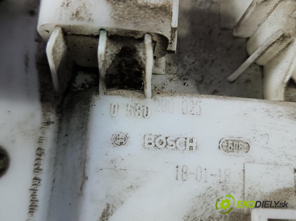 Renault Megane III 2008-2016 1.6 16V 110 hp manual 81 kW 1598 cm3 5- čerpadlo paliva 0580200025