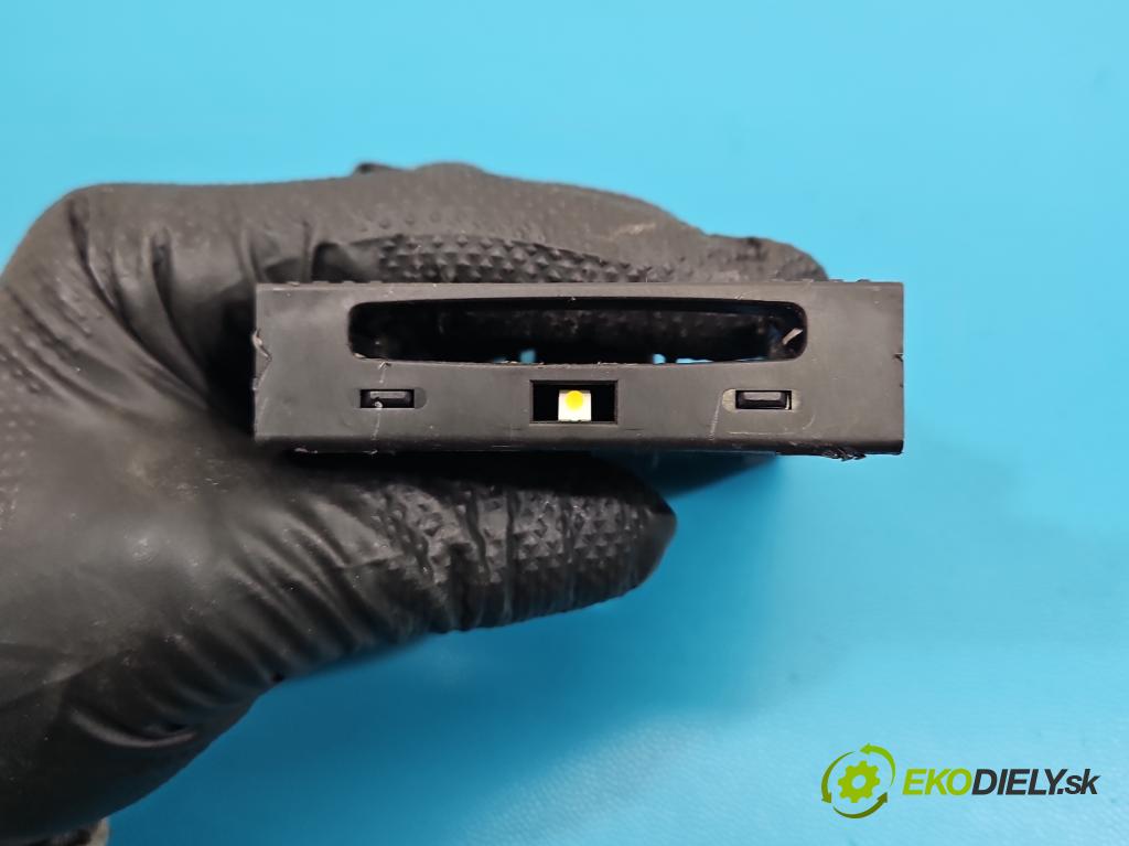 Renault Megane III 2008-2016 1.6 16V 110 HP manual 81 kW 1598 cm3 5- riadiaca jednotka motora 237100131R