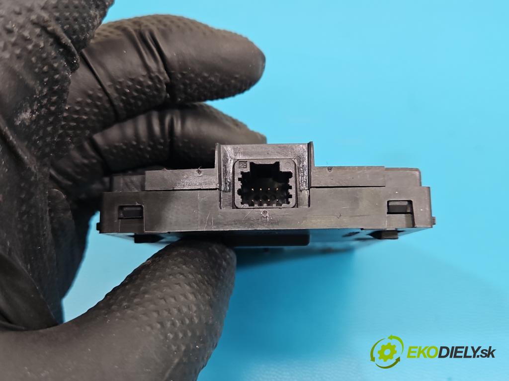 Renault Megane III 2008-2016 1.6 16V 110 HP manual 81 kW 1598 cm3 5- riadiaca jednotka motora 237100131R