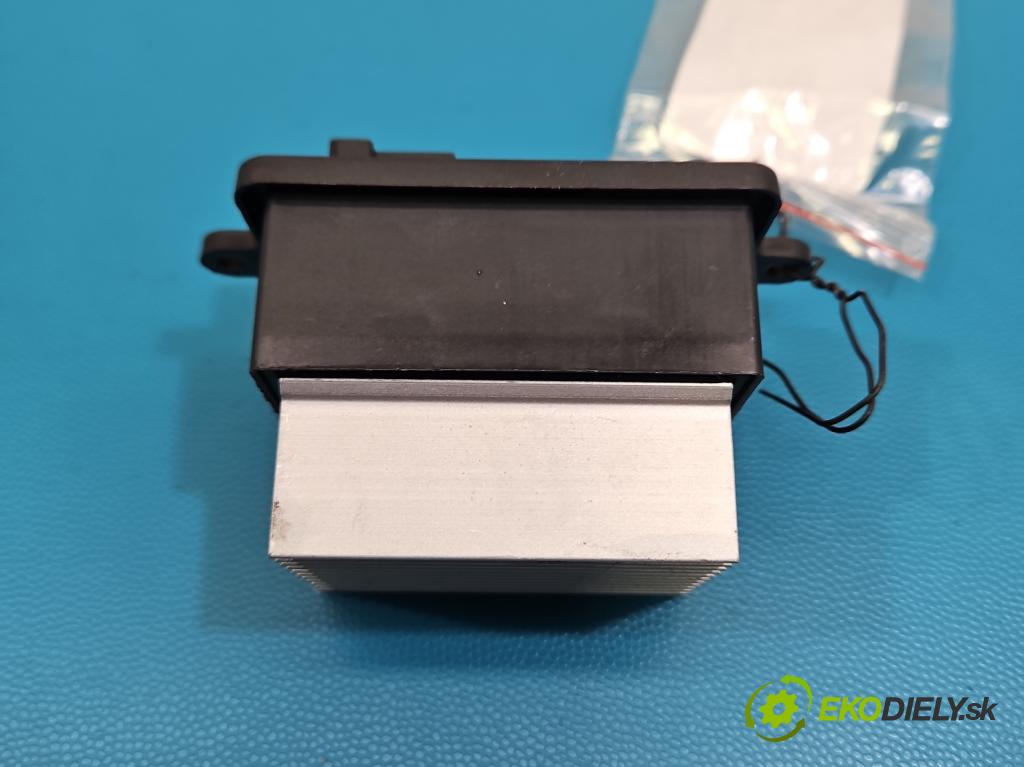 Citroen C5 Aircross 17-25 1.2 T 131 HP manual 96 kW 1199 cm3 5- rezistor A43002900