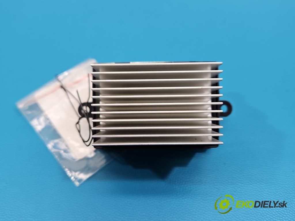 Citroen C5 Aircross 17-25 1.2 T 131 HP manual 96 kW 1199 cm3 5- rezistor A43002900