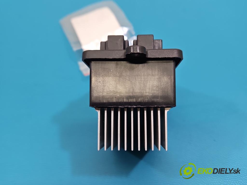 Citroen C5 Aircross 17-25 1.2 T 131 HP manual 96 kW 1199 cm3 5- rezistor A43002900