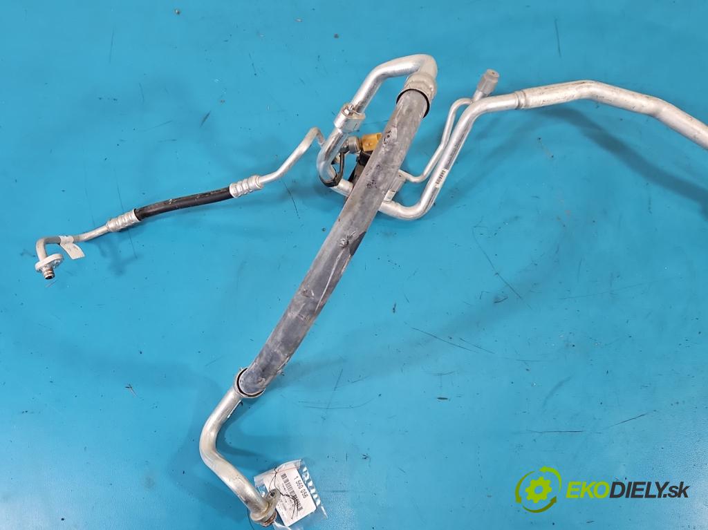 Citroen C5 Aircross 17-25 1.2 T 131 HP manual 96 kW 1199 cm3 5- rúrka klimatizácie 9839378980