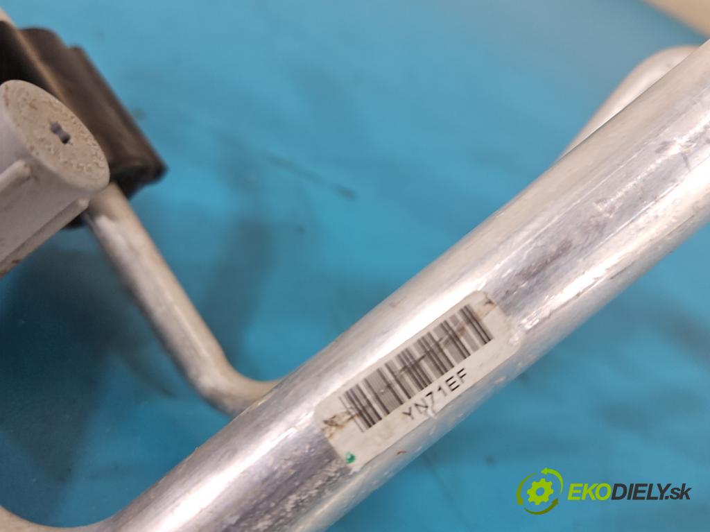 Citroen C5 Aircross 17-25 1.2 T 131 HP manual 96 kW 1199 cm3 5- rúrka klimatizácie 9839378980