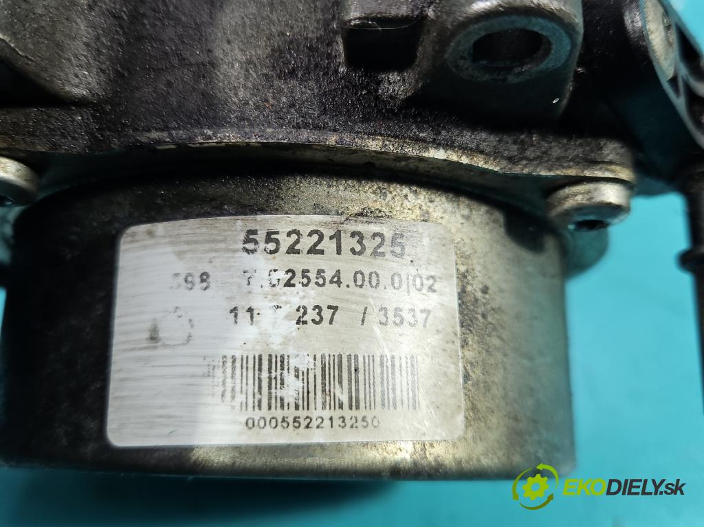 Fiat Freemont 2.0 jtd 170 hp manual 125 kW 1956 cm3 5- čerpadlo vákuum 55221325