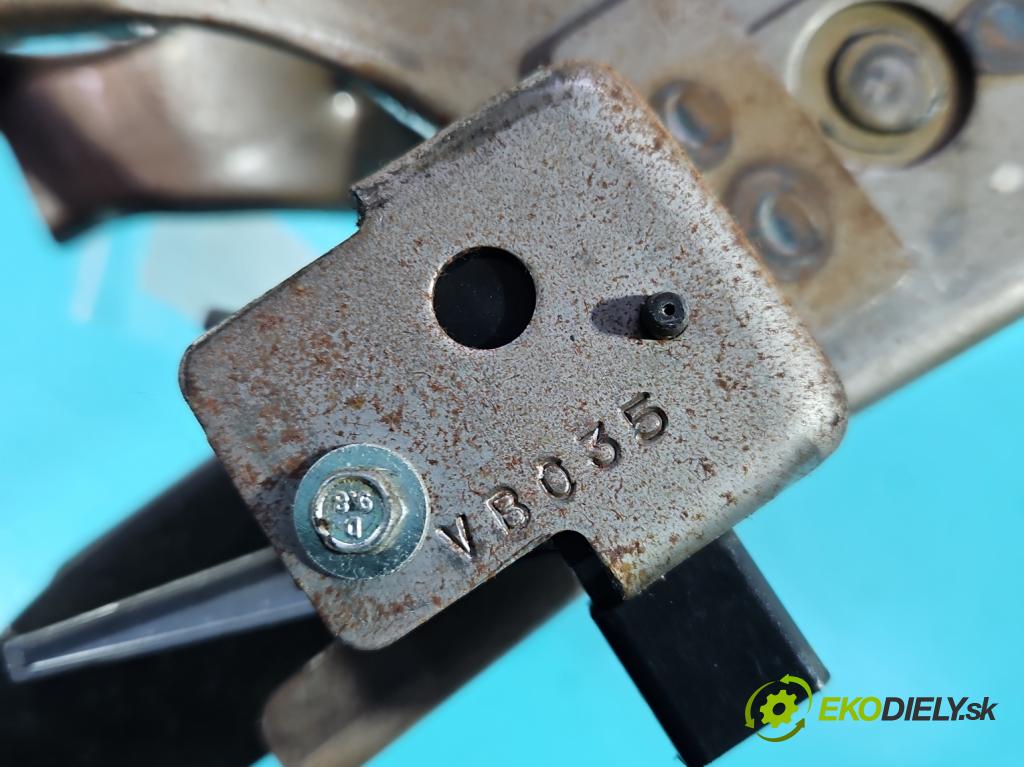 Fiat Freemont 2.0 jtd 170 HP manual 125 kW 1956 cm3 5- pedále ostatné 04581589AB