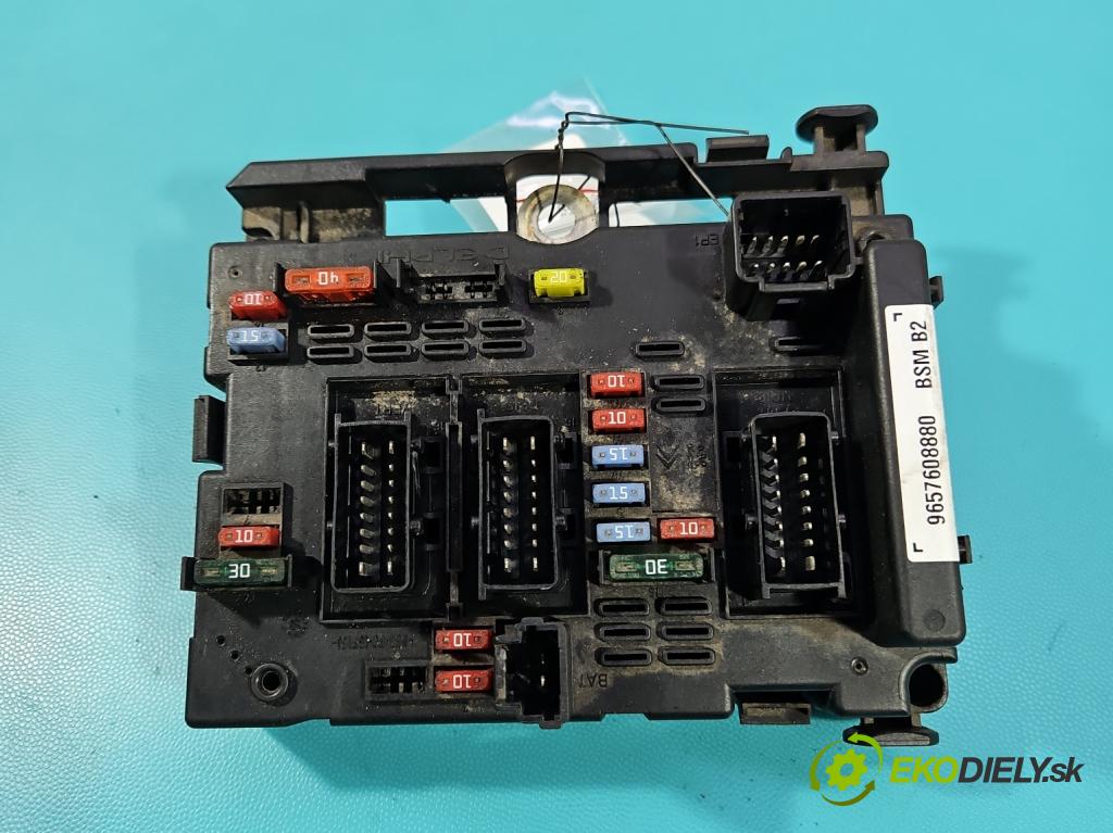 Peugeot 307 2.0 hdi 90 HP manual 66 kW 1997 cm3 5- riadiaca jednotka ostatné 9657608880