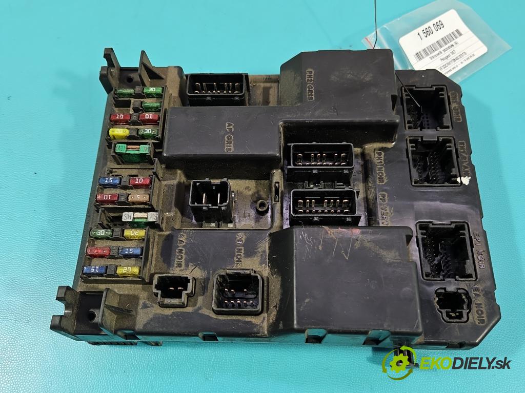 Peugeot 307 2.0 hdi 90 HP manual 66 kW 1997 cm3 5- riadiaca jednotka ostatné 9651197080A