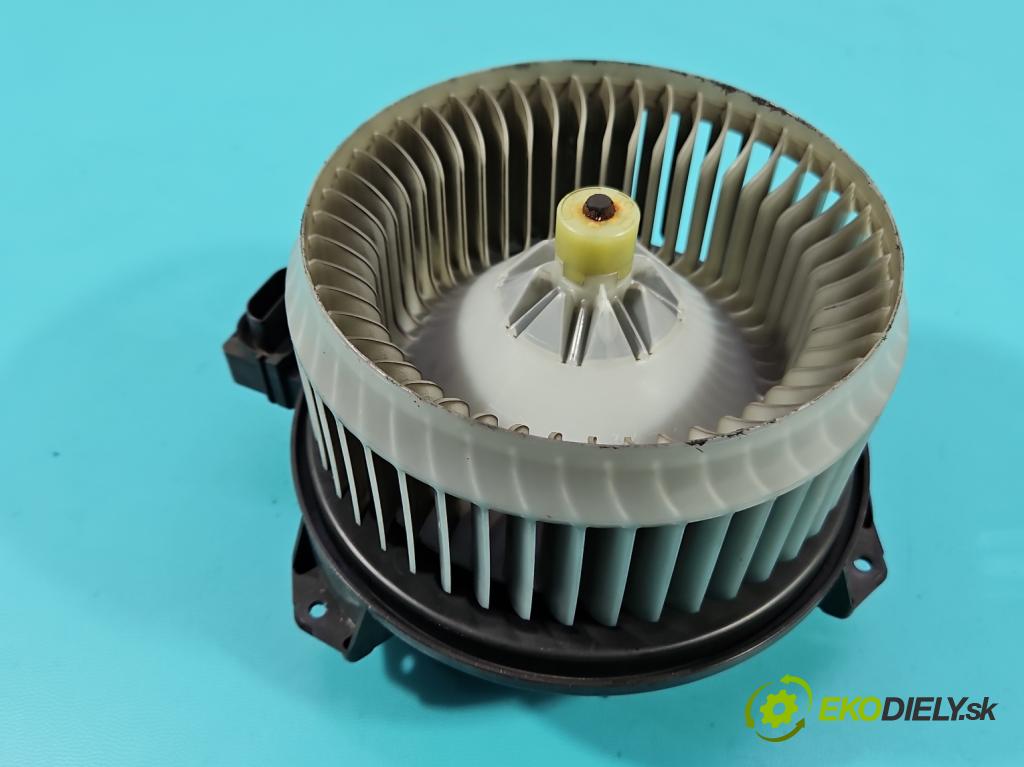 Fiat Freemont 2.0 jtd 170 HP manual 125 kW 1956 cm3 5- ventilátor vzduchu 272700-5011