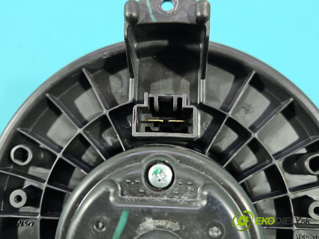 Fiat Freemont 2.0 jtd 170 HP manual 125 kW 1956 cm3 5- ventilátor vzduchu 272700-5011