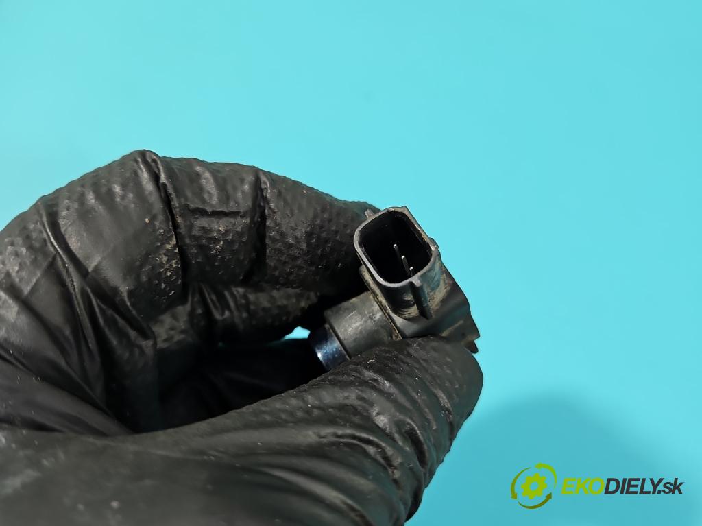 Fiat Freemont 2.0 jtd 170 HP manual 125 kW 1956 cm3 5- snímač parkovaní: 0263023028