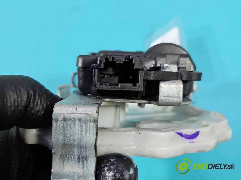 Fiat Freemont 2.0 jtd 170 hp manual 125 kW 1956 cm3 5- motorek topení AA-113800-2640