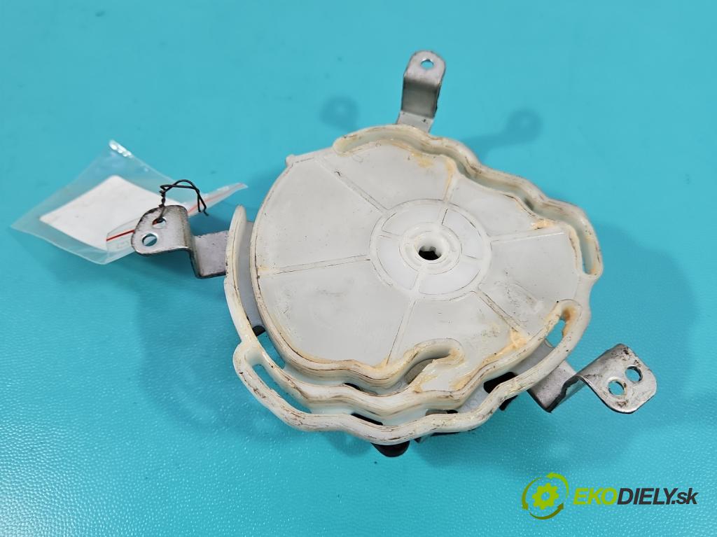 Fiat Freemont 2.0 jtd 170 hp manual 125 kW 1956 cm3 5- motorek topení AA-113800-2640