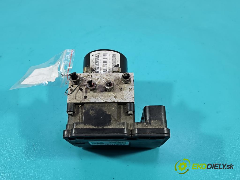 Fiat Freemont 2.0 jtd 170 hp manual 125 kW 1956 cm3 5- čerpadlo abs P68145509AE (Pumpa ABS)