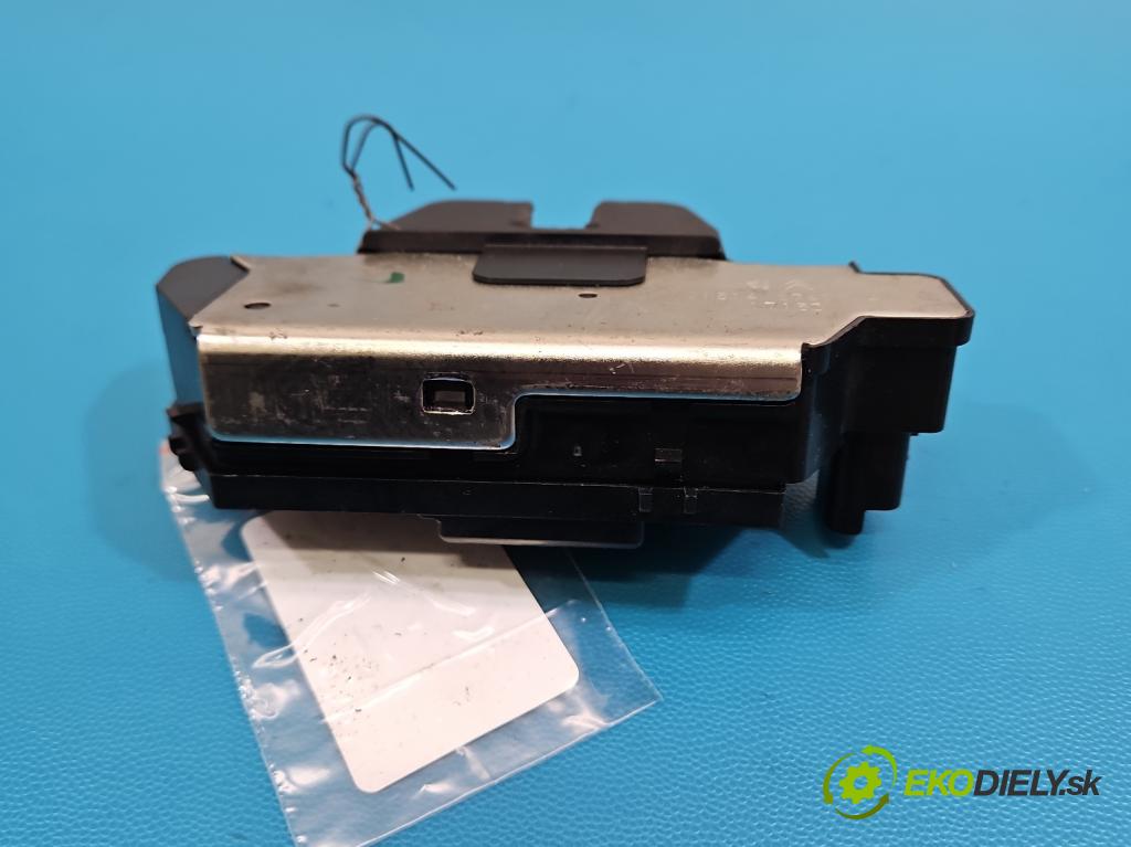 DS 4 2015-2020 2.0 hdi 181KM automatic 133 kW 1997 cm3 5- zámok kufrové dvere zadné 9151487499H