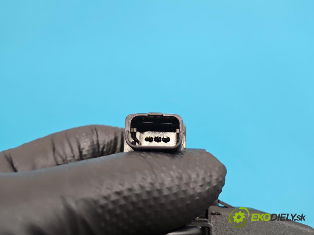 DS 4 2015-2020 2.0 hdi 181KM automatic 133 kW 1997 cm3 5- zámok kufrové dvere zadné 9151487499H