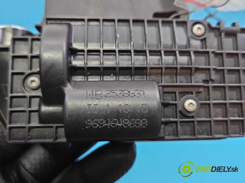 DS 4 2015-2020 2.0 hdi 181KM automatic 133 kW 1997 cm3 5- zámok kufrové dvere zadné 9151487499H