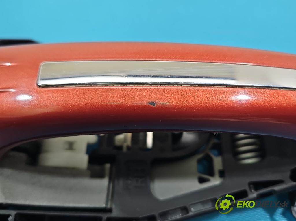 DS 4 2015-2020 2.0 hdi 181KM automatic 133 kW 1997 cm3 5- klika přední pravé 9686433680 (Klika dveří ostatní)