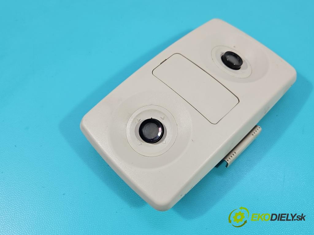 Fiat Freemont 2.0 jtd 170 HP manual 125 kW 1956 cm3 5- svetlo / reflektor interiéra 275019